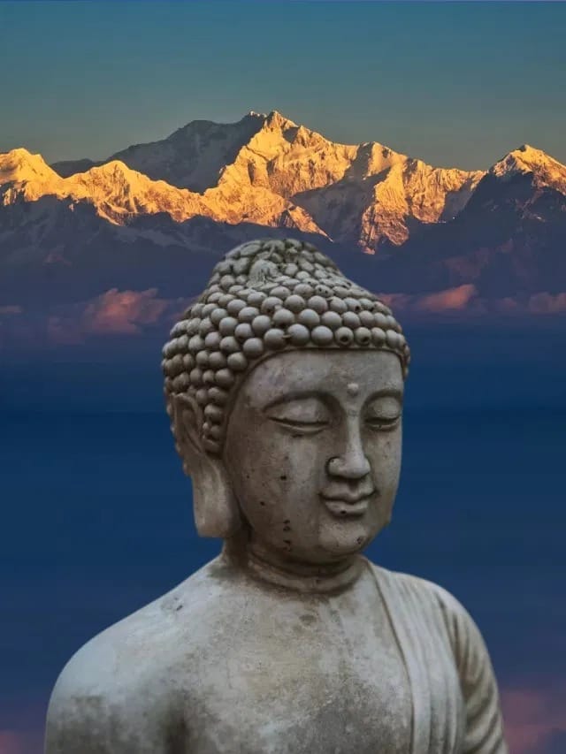 भारतात कुठे आहे स्लिपिंग बुद्धा?