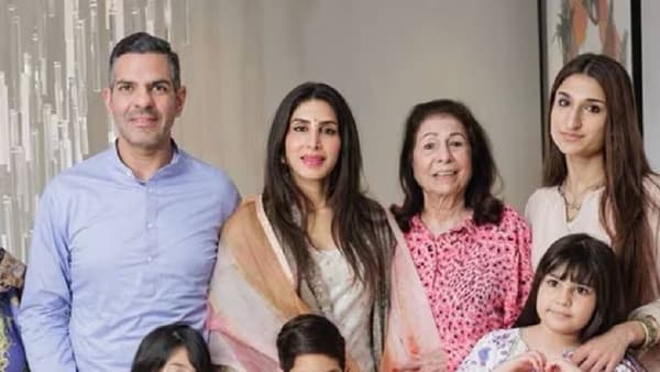 संजय कपूरच्या निधनानंतर पत्नीला दर महिन्याला मिळतात तब्बल इतके रुपये; बहिणीचा दावा