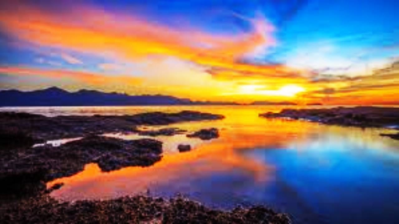 New Year 2026 Travel Idea: देशात नवीन वर्षात सूर्य प्रथम कुठे उगवणार? जाणून घ्या New Year 2026 Travel Idea: देशात नवीन वर्षात सूर्य प्रथम कुठे उगवणार? जाणून घ्या