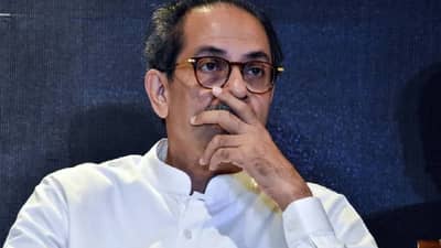 Maharashtra Nagar Parishad election Result 2025 : कर्माचे भोग आहेत ते.. दारुण पराभवानंतर शिंदेंच्या आमदाराचे ठाकरे गटाच्या जिव्हारी लागणारे शब्द