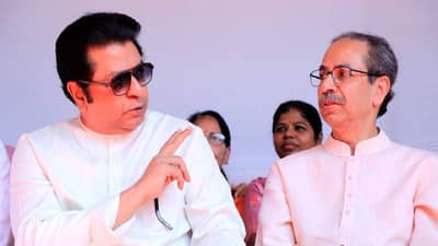 ठाकरेंची सेना मनसेच्या पाठीत खंजीर खुपसणार, शिंदे सेनेच्या बड्या मंत्र्यानं सांगितला नेमका काय गेम होणार?