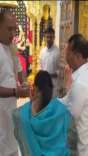 माझाच विजय व्हावा; शिंदे गटाच्या उमेदवाराचं साकडं.