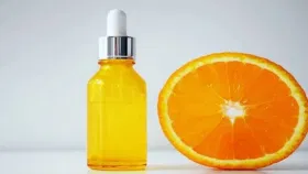 चेहऱ्यावर संत्र्याची साल लावल्यास पिंपल्सच्या समस्या होतील दूर.