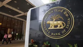 झिरो बॅलेन्स बँक खाते असलेल्यांना मिळणार मोफत सुविधा, RBI ने....