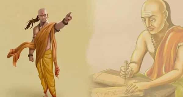 चाणक्य हे फार विद्वान होतो. त्यांचे अर्थशास्त्र, राजकारणातील ज्ञान अतुलनीय होतो. म्हणूनच त्यांनी दिलेल्या सल्ल्यांचे, दिलेल्या शिकवणीचे आजही पालन केले जाते. आचार्य चाणक्य यांनी नात्यात धोका मिळत असेल तर कोणत्या चुका करू नये याबाबत आचार्य चाणक्य यांनी काही उपदेश केलेले आहेत.