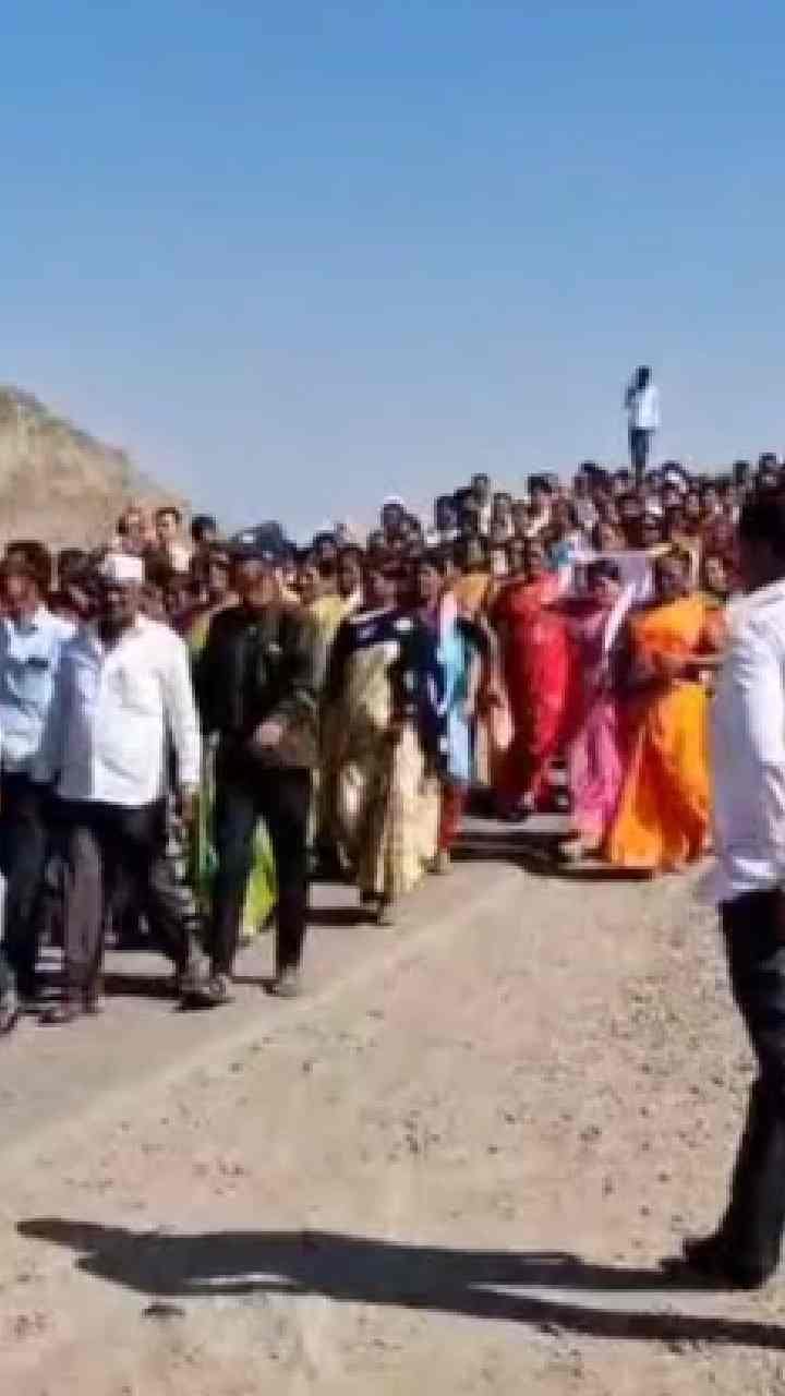 अहिल्यानगरात बिबट्याला पकडण्याची मागणी, लोक रस्त्यावर