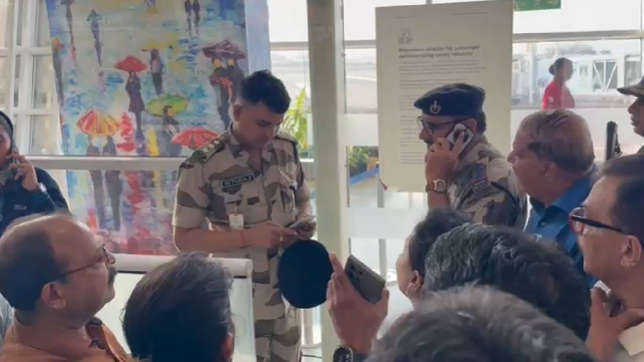 याचा परिणाम म्हणून संपूर्ण विमानतळावर गोंधळाचं वातावरण होतं. वाट पहावी लागल्यामुळे वैतागलेल्या , संतपालेल्या प्रवाशांची विमानतळावरच इंडिगोच्या कर्मचाऱ्यांशी बाचाबाची देखील झाली. तब्बल 13 तास हे प्रवासी मंगलोर विमानतळावरच रखडले होते.