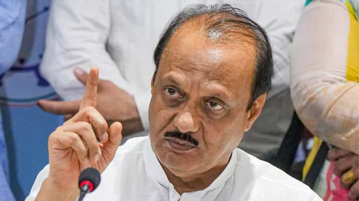Ajit Pawar : मोठी बातमी... पुढच्या आठवड्यात पालिकेची निवडणूक? अनौपचारिक गप्पांमध्ये अजित दादांनी काय म्हटलं? Ajit Pawar : मोठी बातमी... पुढच्या आठवड्यात पालिकेची निवडणूक? अनौपचारिक गप्पांमध्ये अजित दादांनी काय म्हटलं?