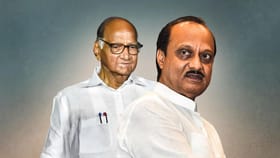 दादांची राष्ट्रवादी, शरद पवारांसोबत लढण्यास इच्छुक!. दादांची राष्ट्रवादी, शरद पवारांसोबत लढण्यास इच्छुक!.