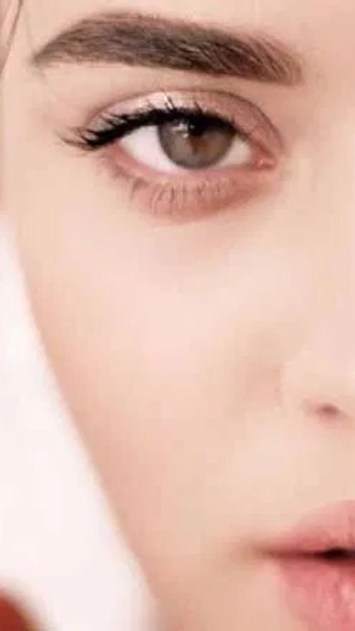 चेहेऱ्यावर नॅच्युरल ग्लो हवाय का? मग ही एक गोष्ट नक्की करून बघा