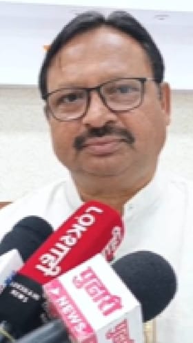 काँग्रेस खासदार बळवंत वानखडे आणि रवी राणा यांच्यात वाद, काय घडलं?.