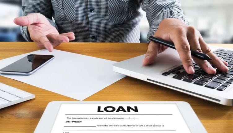 (टीप- वरच्या लेखात दिलेली माहिती ही प्राथमिक स्वरुपाची आहे. कुठेही प्रत्यक्ष वा अप्रत्यक्ष गुंतवणूक करायची असेल किंवा कोणताही आर्थिक निर्णय घ्यायचा असेल तर त्या-त्या क्षेत्रातील तज्ज्ञांचा सल्ला जरूर घ्या)