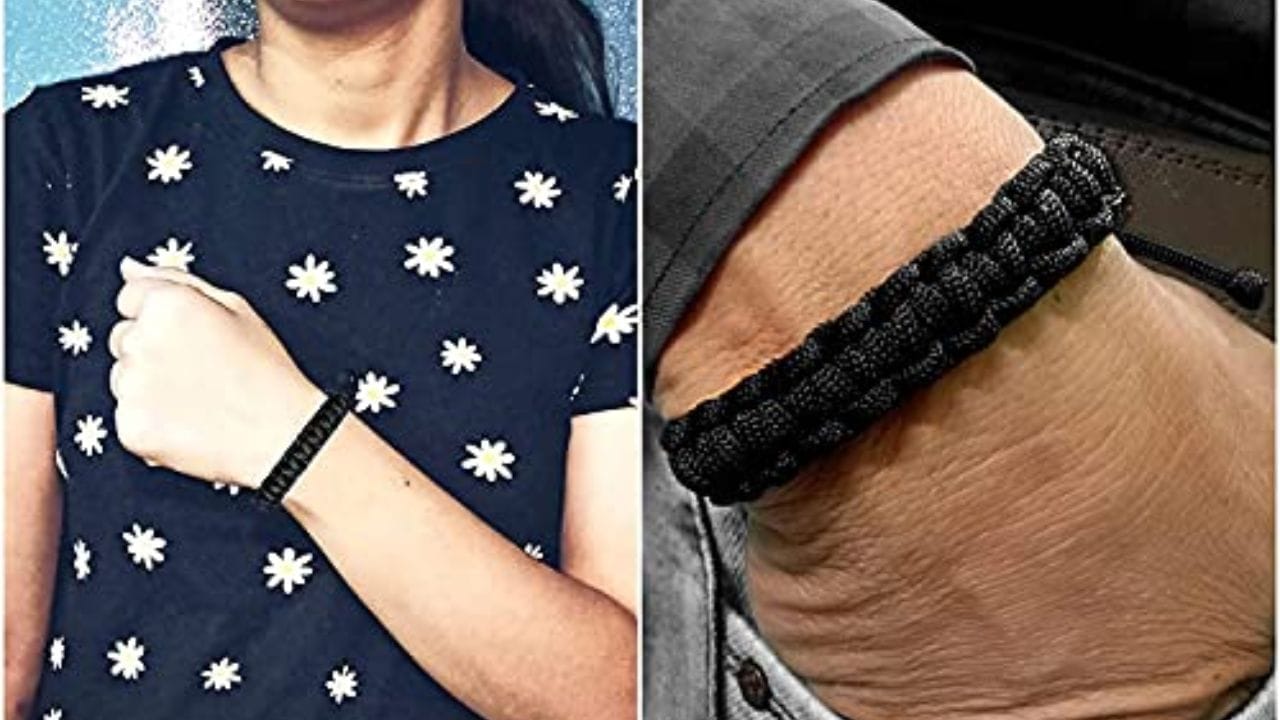 महिलांनी डाव्या हातात काळ्या रंगाचा धागा बांधावा. तर पुरुषांनी उजव्या हातात काळ्या रंगाचा धागा बांधणे शुभ मानले जाते. ज्या लोकांचा शनि कमजोर आहे, त्यांच्यासाठी काळा धागा कंबरेला बांधणे खूप शुभ मानले जाते.