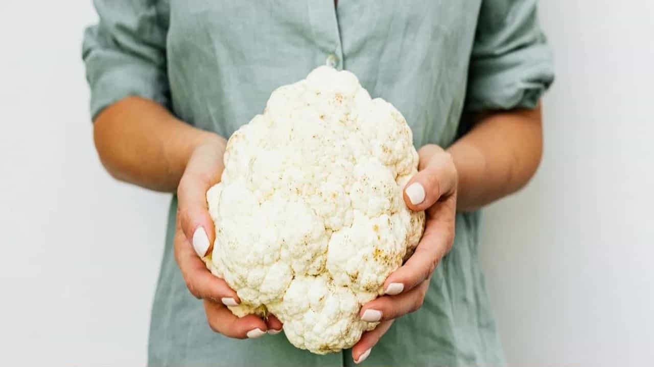 फुलकोबी योग्य प्रकारे स्वच्छ कशी करायची? जाणून घ्या