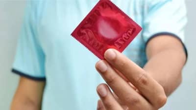 Bangladesh Contraceptives Shortage : बांग्लादेशात पुढचा एक महिना नाही मिळणार कंडोम, किती दिवसाचा स्टॉक शिल्लक? अशी स्थिती का आली?