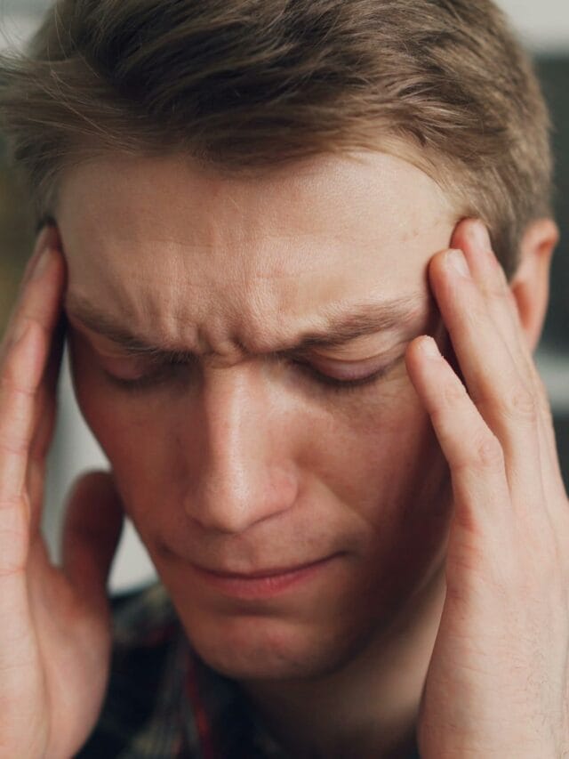 या कारणांनी देखील होते डोकेदुखी, पाहा कोणती कारणे