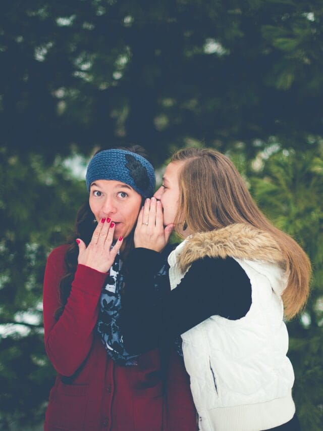 कोणत्या 6 गोष्टी कधीही कोणाला सांगू नयेत, होते स्वत:चे नुकसान...