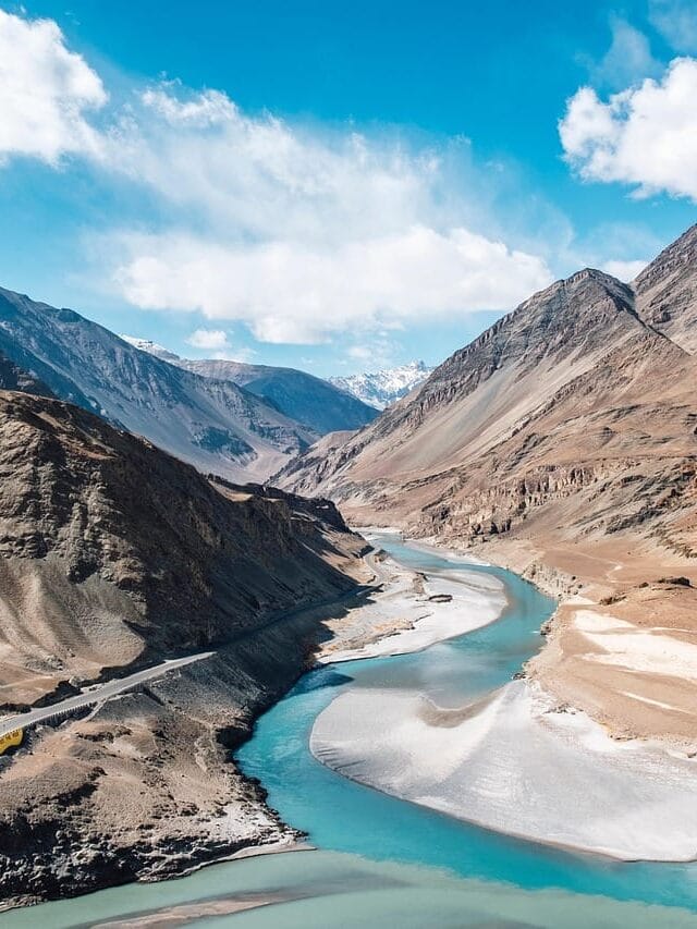 भारतात कुठे आहे कोल्ड डेझर्ट ? तरुणांचे आवडते ठिकाण…