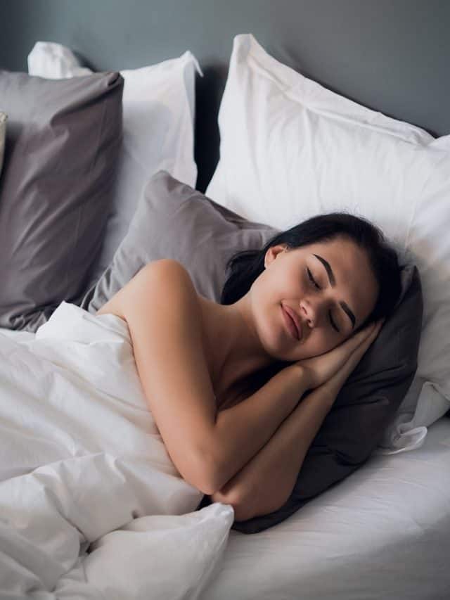 चांगली झोप येण्यासाठी या 5 टीप्स आजमावून पाहा