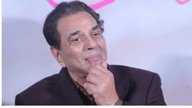 धर्मेंद्र यांचा 90 वाढदिवस... कुटुंबियांकडून चाहत्यांना आमंत्रण... वाह. धर्मेंद्र यांचा 90 वाढदिवस... कुटुंबियांकडून चाहत्यांना आमंत्रण... वाह.