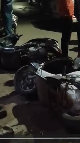 इचलकरंजी - शाळेच्या गॅदरिंगचा वाद घरापर्यंत,अज्ञातांकडून घर-गाड्यांवर दगडफेक.