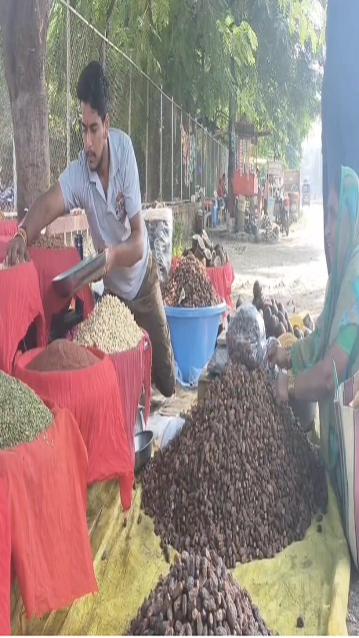 थंडीमध्ये सुक्या मेव्याला वाढती मागणी, किमतींमध्ये मोठी वाढ