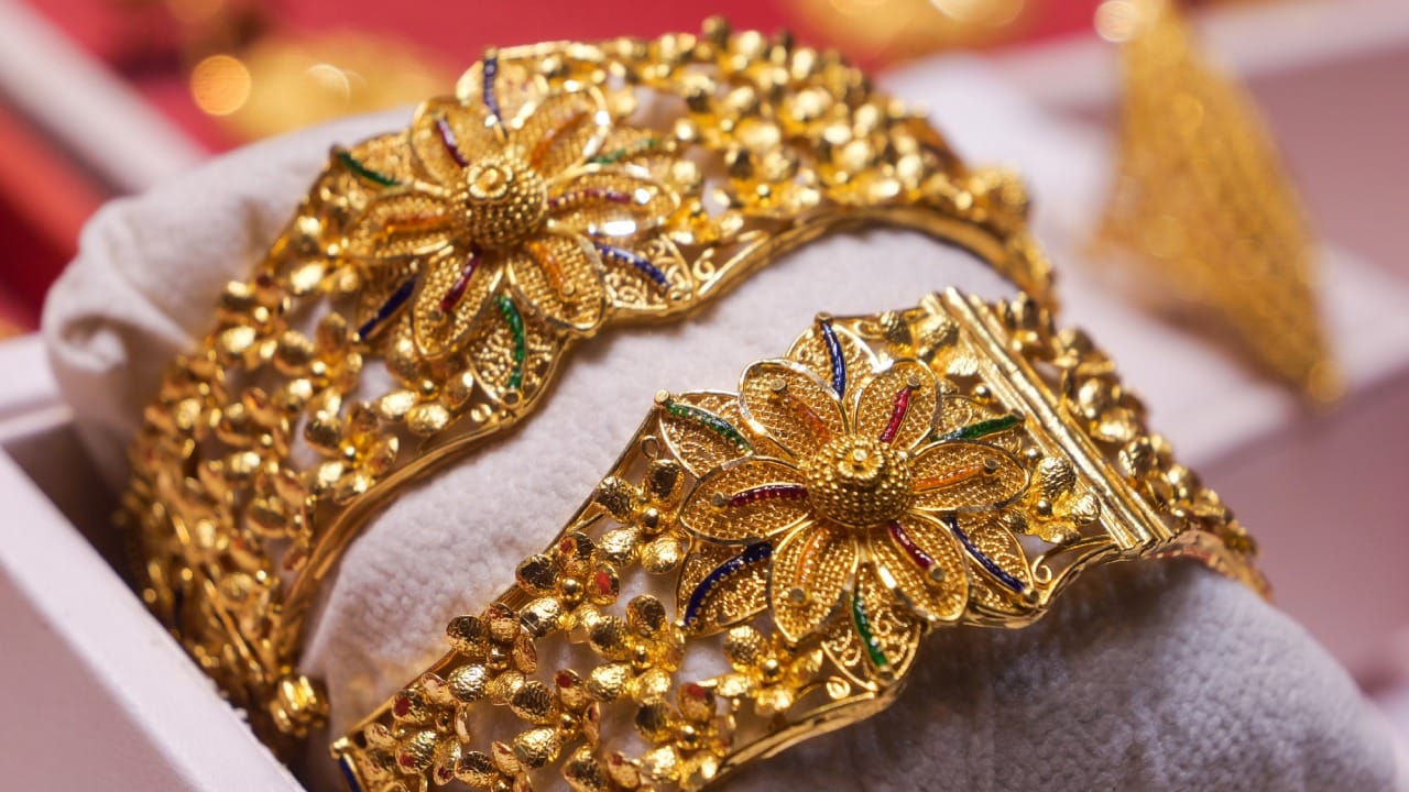 ( डिस्क्लेमर : वरील माहिती उपलब्ध स्रोतावरून देण्यात आलेली आहे. याच्या तथ्यांबद्दल आम्ही कुठलाही दावा करीत नाही, तसेच अंधश्रद्धेला दुजोरा देत नाही)