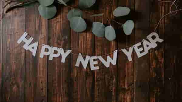 New Year 2006 : नव्या वर्षात धनसंपत्ती हवीय? 31 डिसेंबरची रात्र फार महत्त्वाची; एक गोष्ट करताच पडेल पैशांचा पाऊस!