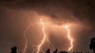 Heavy Rain Warning : 6, 7 आणि 8 डिसेंबरला अतिमुसळधार पाऊस, थेट हाय अलर्ट जारी, या राज्यांमध्ये..