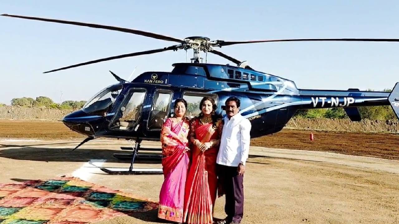 ऋतुजा वेताळ हिचा विवाह सोलापूर जिल्ह्यातील माढा तालुक्यातील सापटणे येथील उद्योजक विठ्ठल माणिकराव ढवळे-पाटील यांच्या मुलाशी ठरला आहे. दोन दिवसावर म्हणजे 13 डिसेंबर रोजी हा विवाह सोहळा पार पडणार आहे.