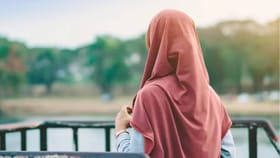 मुस्लीम महिलांसाठी आता मॅग्नेटिक हिजाब, नव्या शोधाची होतेय चर्चा!.