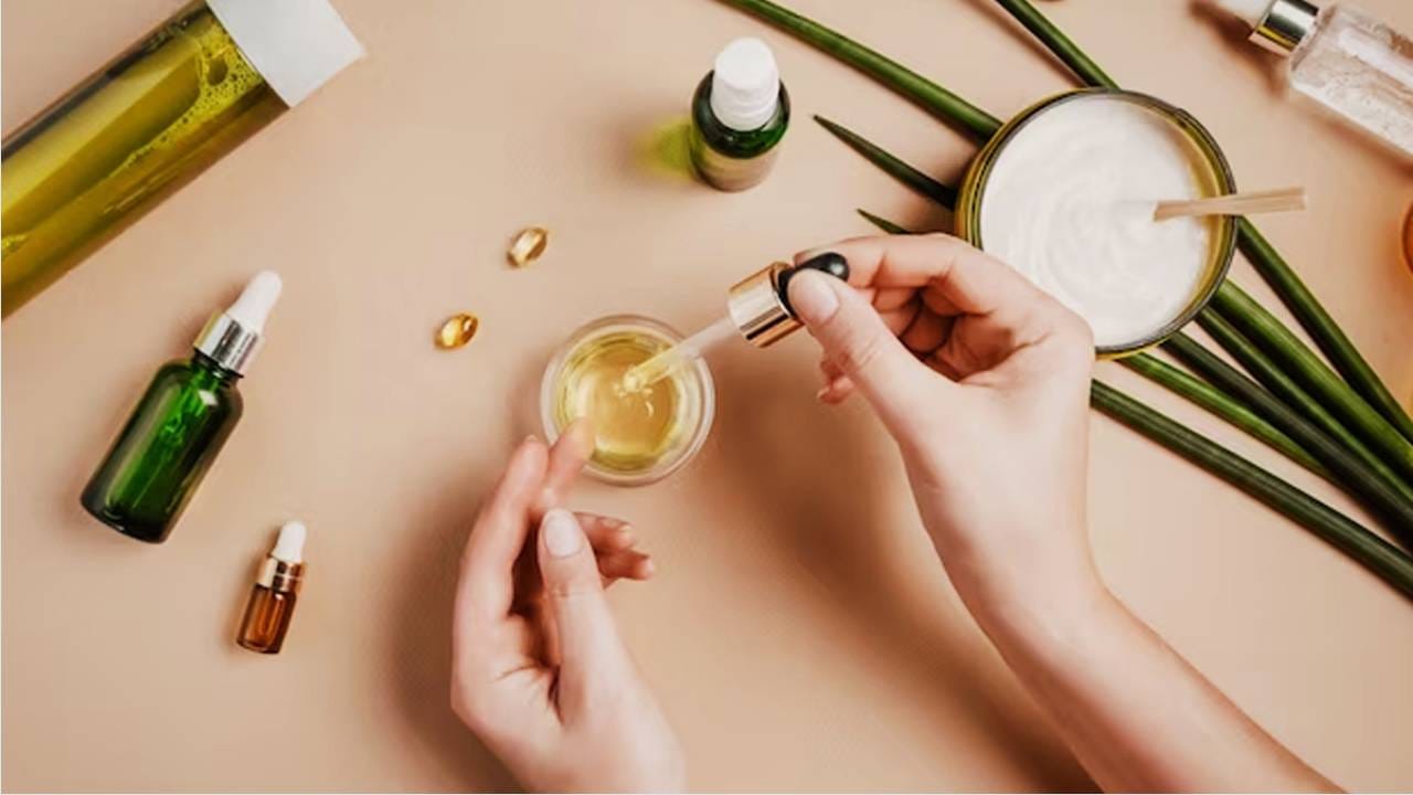 ‘हा’ घरगुती नाईट सीरम देईल ग्लो, चेहरा एकदम चमकदार, बनवायलाही अगदी सोपा