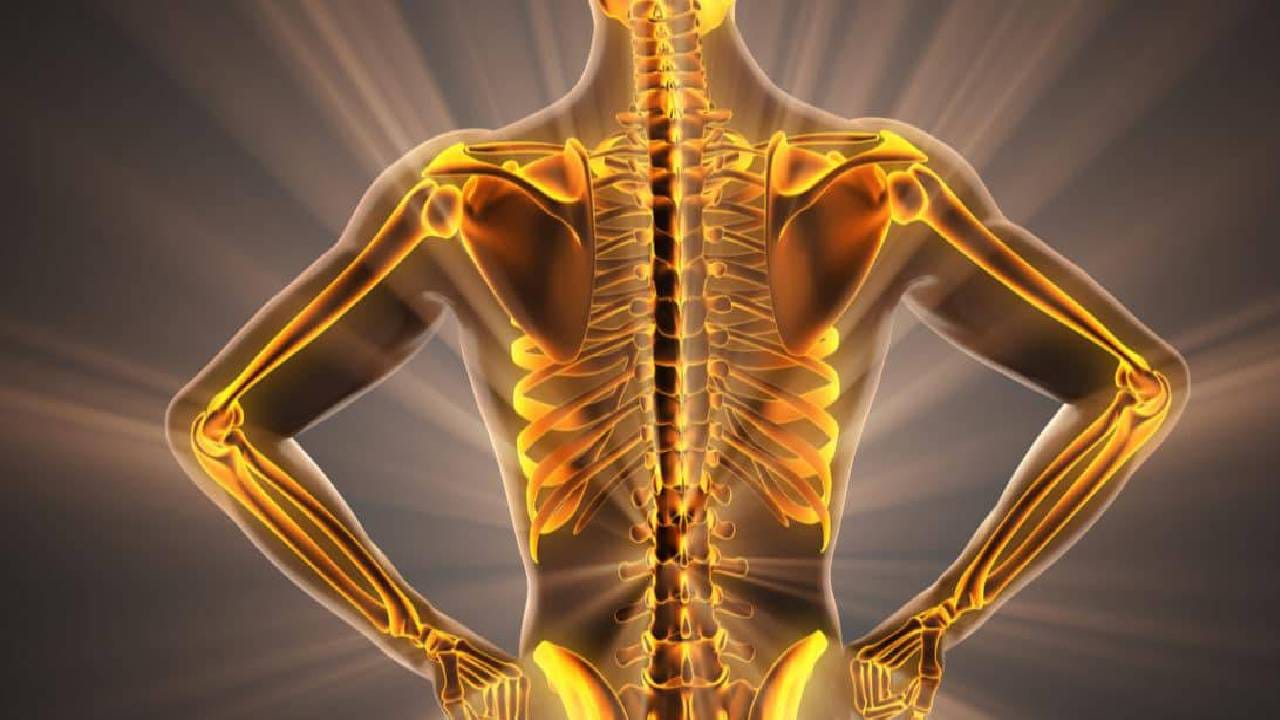 हिवाळ्यात एक चमचा ‘ही’ पांढरी वस्तू करेल तुमची हाडे मजबूत