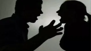 व्हॉट्सॲप चॅटमुळे नवरा बायकोत तुफान भांडण, तो ऑफिसला अन् मागे तिने… हादरावणारी घटना समोर