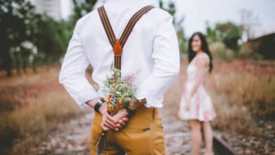 ना पैसे, ना डिनर डेट; मुलींना इम्प्रेस करण्यासाठी फक्त 5 बदल करा, एका मिनिटात मिळेल होकार