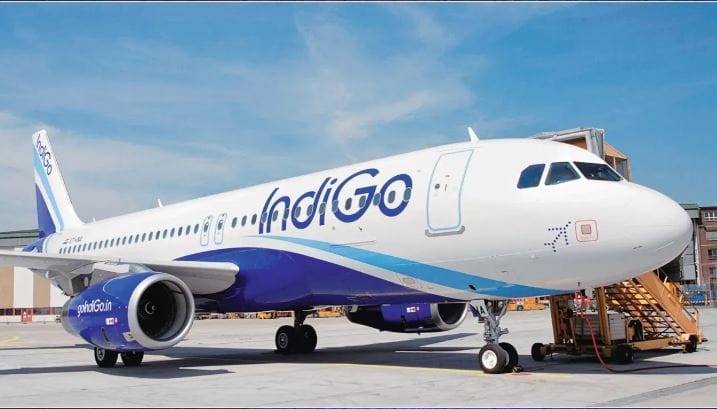 दरम्यान तीन ते पाच डिंसेबर या काळात इंडिगो विमान वाहतूक कंपनीचे हजारो विमानोड्डाण रद्द झाले. त्यामुळे मोठाच गजहब उडाला होता. विशेष म्हणजे इंडिगोच्या या गलथान कारभारामुळे इतर विमान वाहतूक कंपन्यांचा विमानप्रवास चांगलाच महागला होता.    