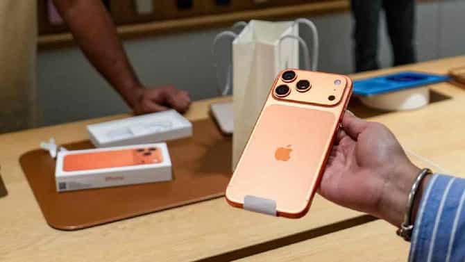 iphone 17 वर बम्पर डिस्काऊंट, आता मिळणार फक्त...भन्नाट ऑफर माहिती आहे का?