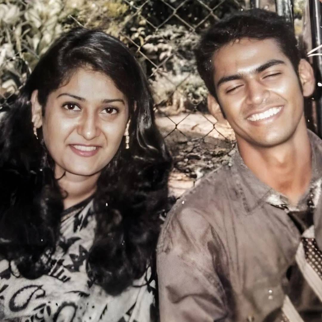 शारिबने 30 वर्षांपूर्वी नसरीन बरोबर लग्न केलं. लग्नानंतर दोघांच्या आयुष्यात अनेक चढ-उताराचे क्षण आले. पण दोघे सोबत राहिले. शारिब नेहमीच त्याच्या यशाचं श्रेय पत्नीला देतो.