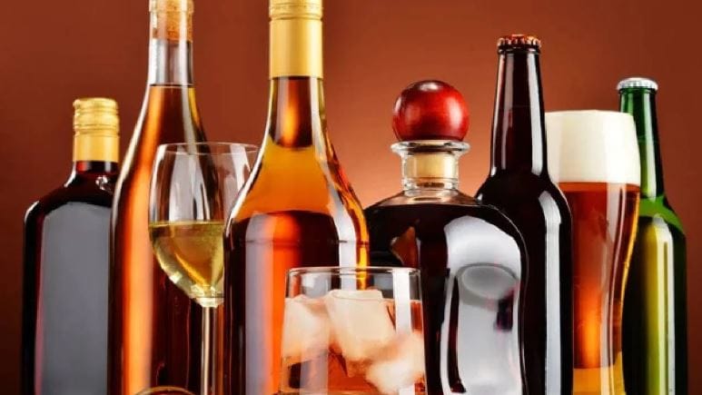 पण खरं म्हणजे तुम्हाला तणावातून मुक्तता हवी असेल तर मद्य हा उपाय नाही. तुम्ही इतरही अनेक माध्यमातून तुमच्या डोक्यावरील तणाव कमी करू शकता. दु:खाला वाट करून देण्याचे इतरही काही मार्ग आहेत. त्यामुळे मद्यप्राशन करू नये. मद्यप्राशन आरोग्यास हानिकारक असते.