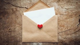 हे देवाधिदेवा, तिच्या.. या मंदिराची दानपेटी लव्ह लेटरने भरली