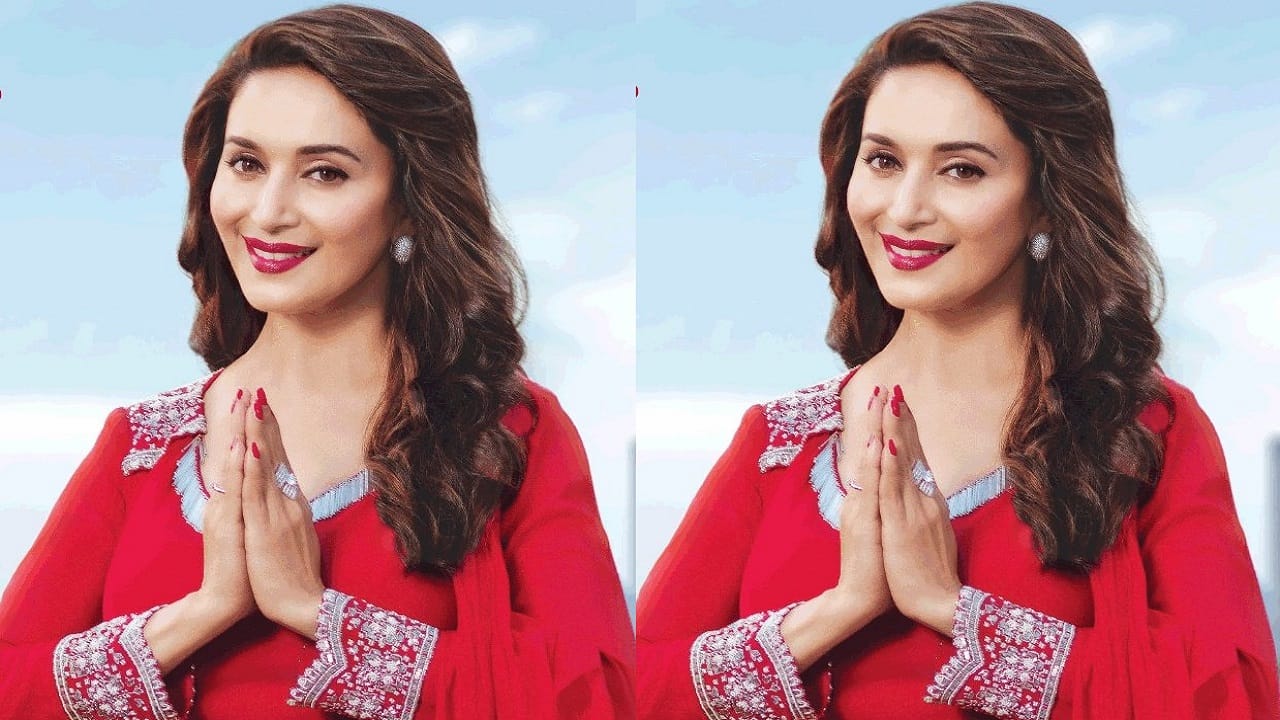 निवडणुकीच्या तोंडावर धकधक गर्ल माधुरी दीक्षितचं राजकीय प्रवेशाबद्दल मोठं वक्तव्य