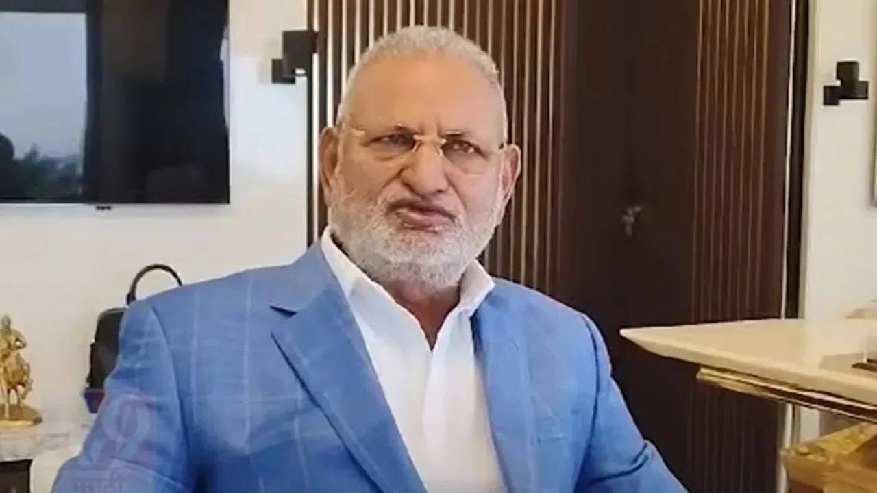 माणिकराव कोकाटे यांचं मंत्रिपद धोक्यात, कोर्टाच्या थेट निर्णयानं खळबळ; पुढे काय होणार? माणिकराव कोकाटे यांचं मंत्रिपद धोक्यात, कोर्टाच्या थेट निर्णयानं खळबळ; पुढे काय होणार?