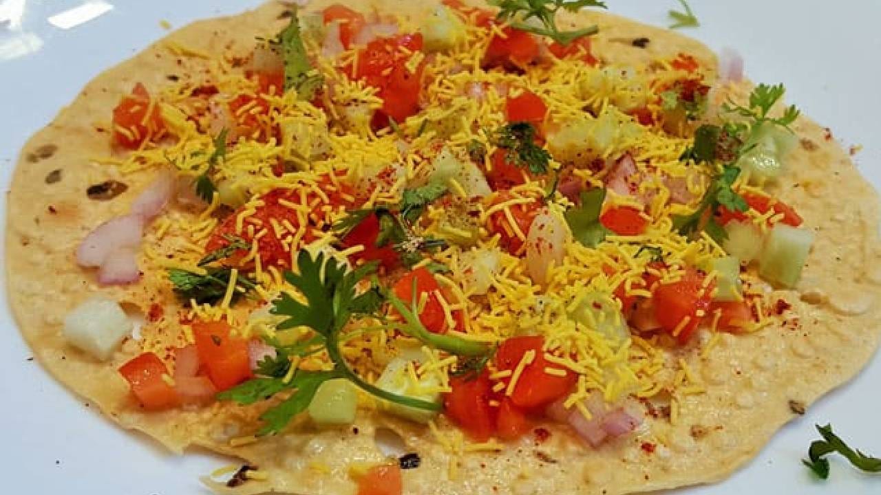 मसाला पापड खाल्ल्यानंतर रक्तातील साखरेची पातळी वाढत नाही. यामुळे ज्यांना साखरेची समस्या आहे, अशा लोकांनी दररोजच्या आहारात मसाला पापड खावा.