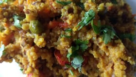 हिवाळ्यात दररोजच्या आहारात करा या खास खिचडीचा समावेश .