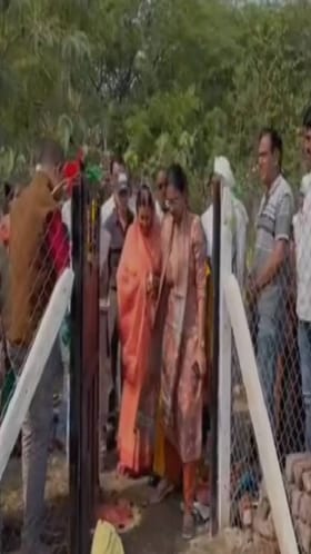 जपानी मियावाकी तंत्रज्ञान वापरुन वनऔषधी मिनी फॉरेस्ट