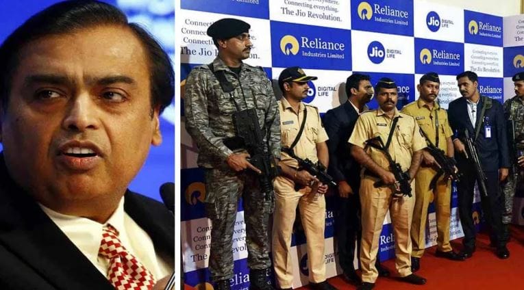 रिलायन्स उद्योग समुहाचे प्रमुख मुकेस अंबानी भारतातील सर्वाधिक श्रीमंत व्यक्ती आहे. जगातल्या श्रीमंतांमध्ये त्यांची गणना होते. त्यांच्याकडे अब्जो रुपयांची प्रॉपर्टी आहे. विशेष म्हणजे त्यांचे राहणीमान, त्यांच्याकडे असलेल्या गाड्या, घर पाहून त्यांच्या श्रीमंतीची कल्पना करता येते. 