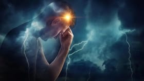 तुमच्या घरात आहे नकारात्मक ऊर्जा? 'हे' 2 उपाय करा लगेल कळेल.