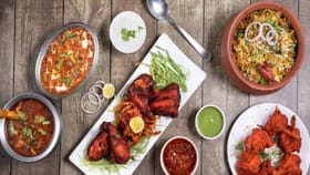 सोन्याच्या भांड्यात दिले जाते नॉनव्हेज फुड, सर्वात महागडे खाद्यपदार्थ!.