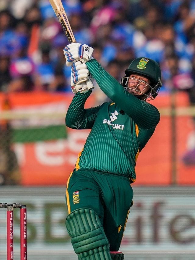 दक्षिण आफ्रिकेच्या क्विंटन डी कॉकचा कारनामा, एका शतकासह काय काय केलं?