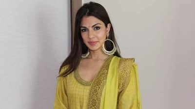 आई होण्यासाठी रिया चक्रवर्तीने उचललं मोठं पाऊल